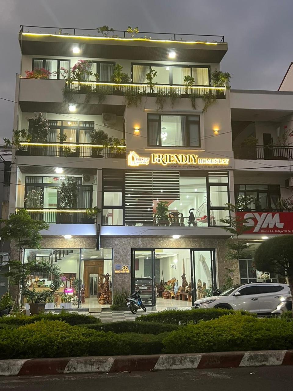Friendly Homestay Tỉnh Kontum Exterior foto