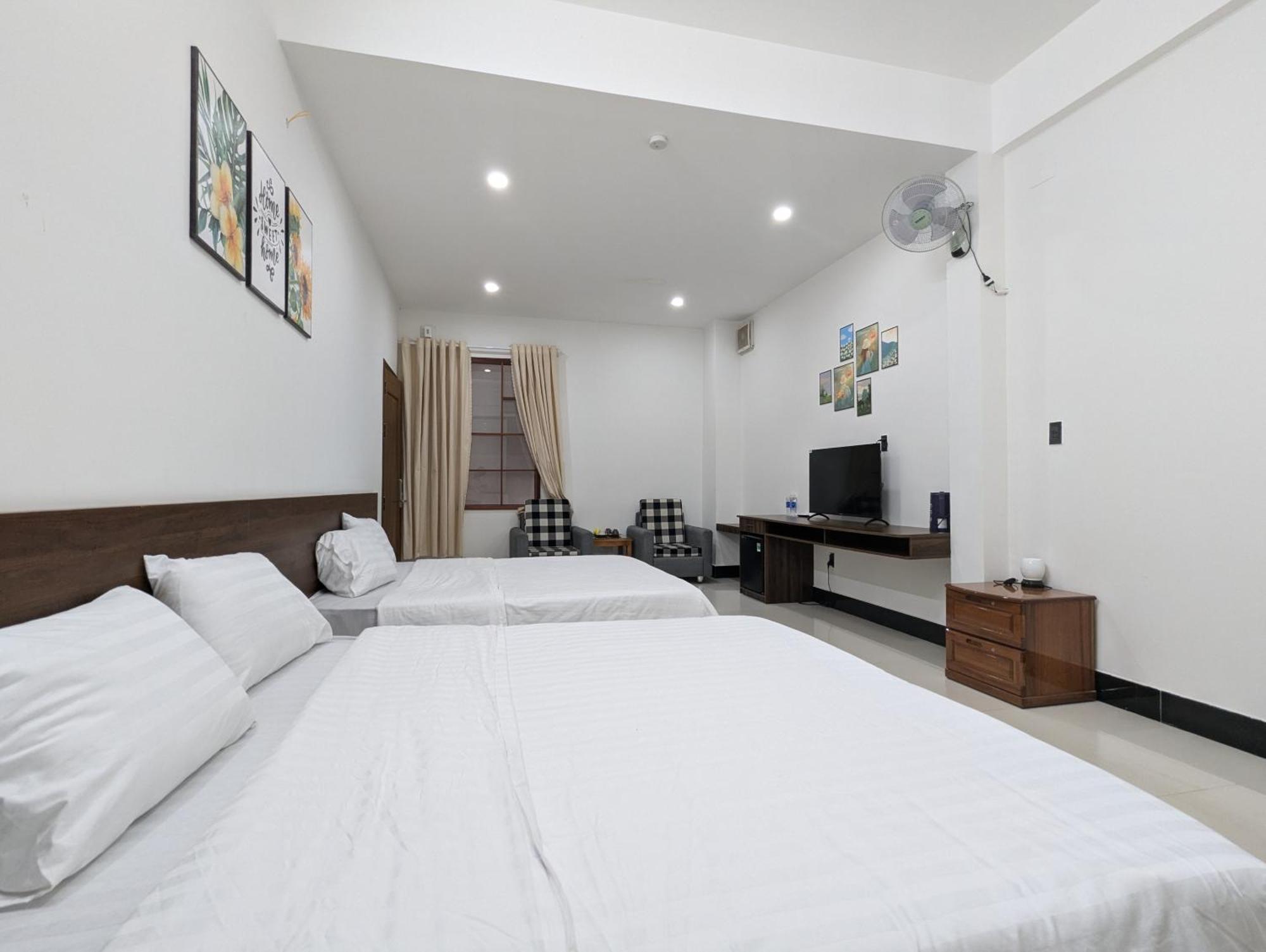 Friendly Homestay Tỉnh Kontum Exterior foto